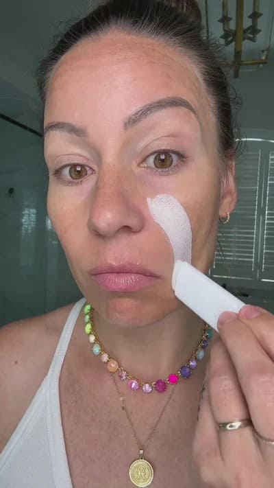 Reseña de Daniela P. — Santiago
